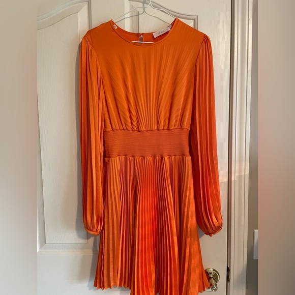 Snazzy Pleated Orange Asymmetrical A.L.C dress. - Picture 4 of 13